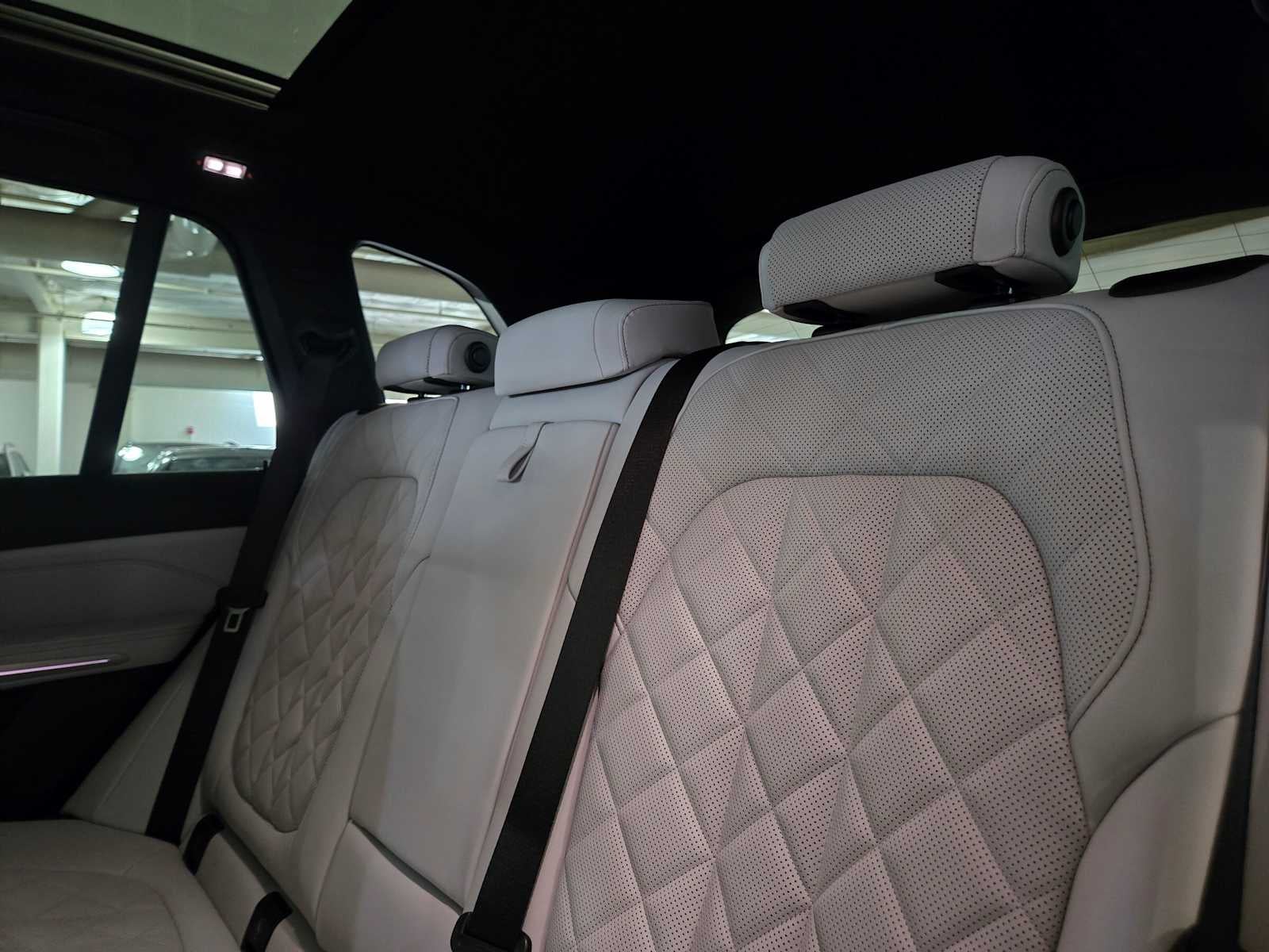 2026 BMW X5 xDrive40i xDrive40i