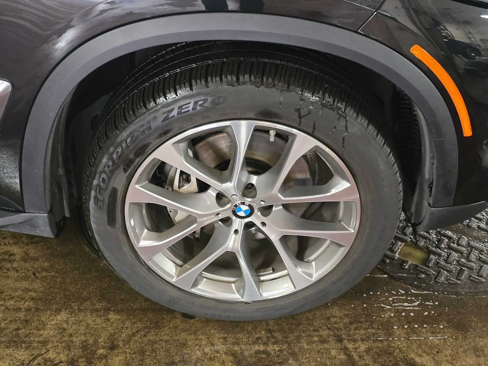 2026 BMW X5 xDrive40i xDrive40i