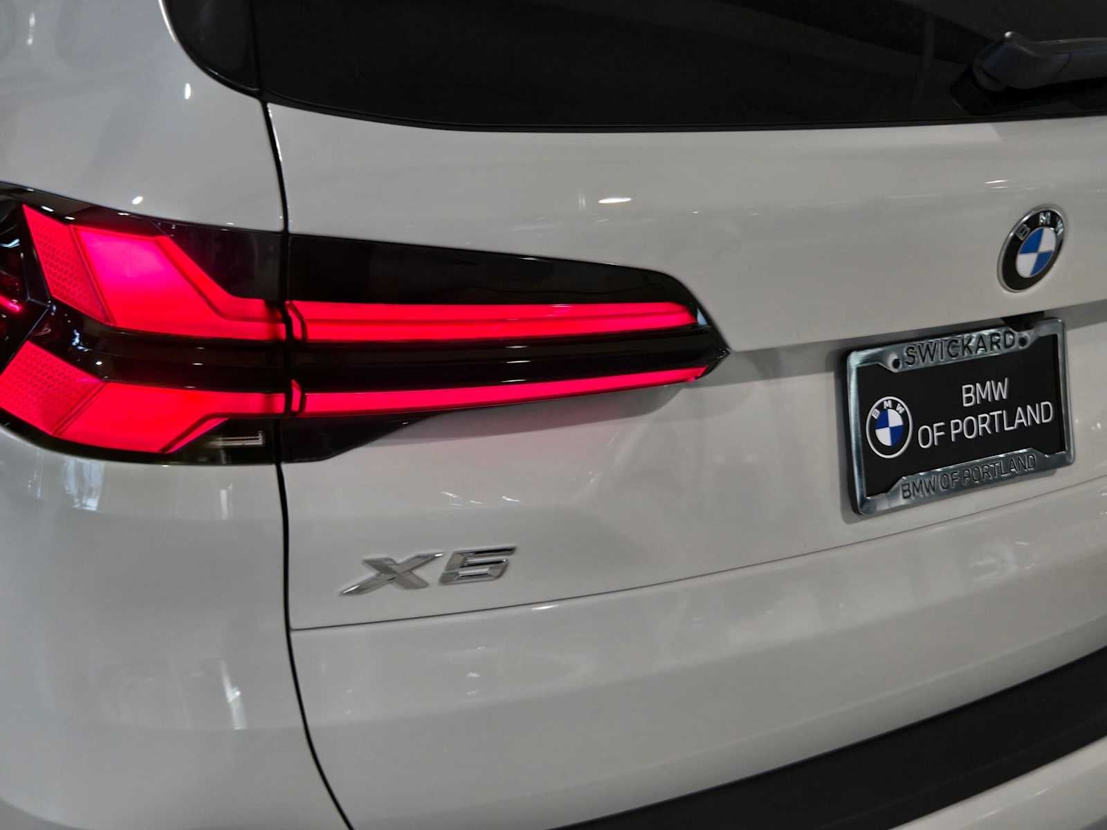 2026 BMW X5 xDrive40i xDrive40i