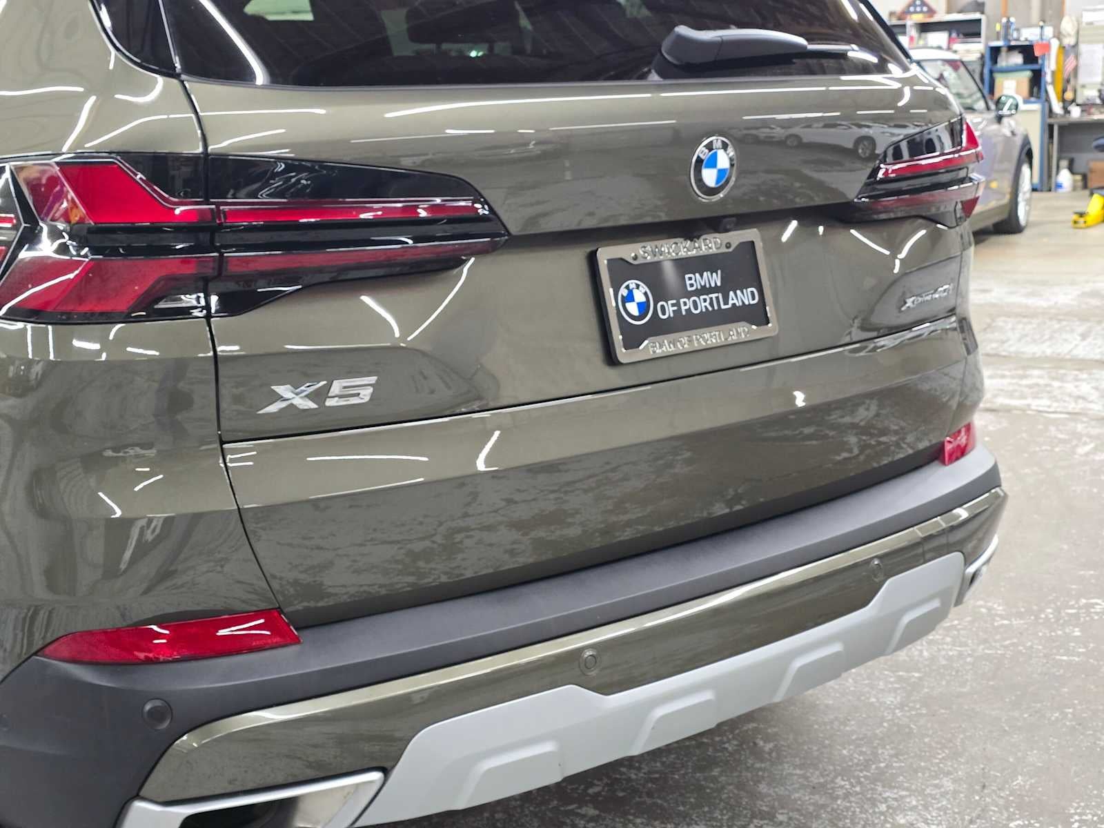 2025 BMW X5 xDrive40i
