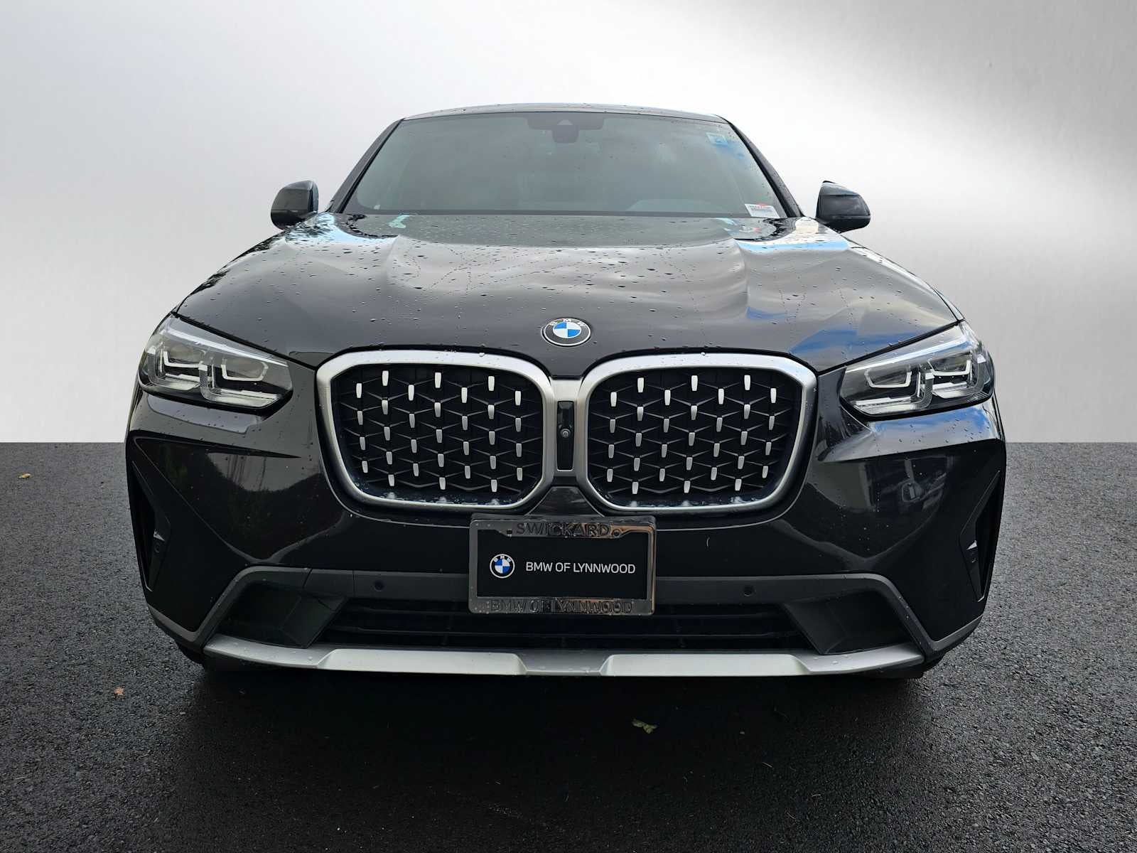 2022 BMW X4 xDrive30i