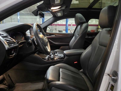 2023 BMW X4 xDrive30i