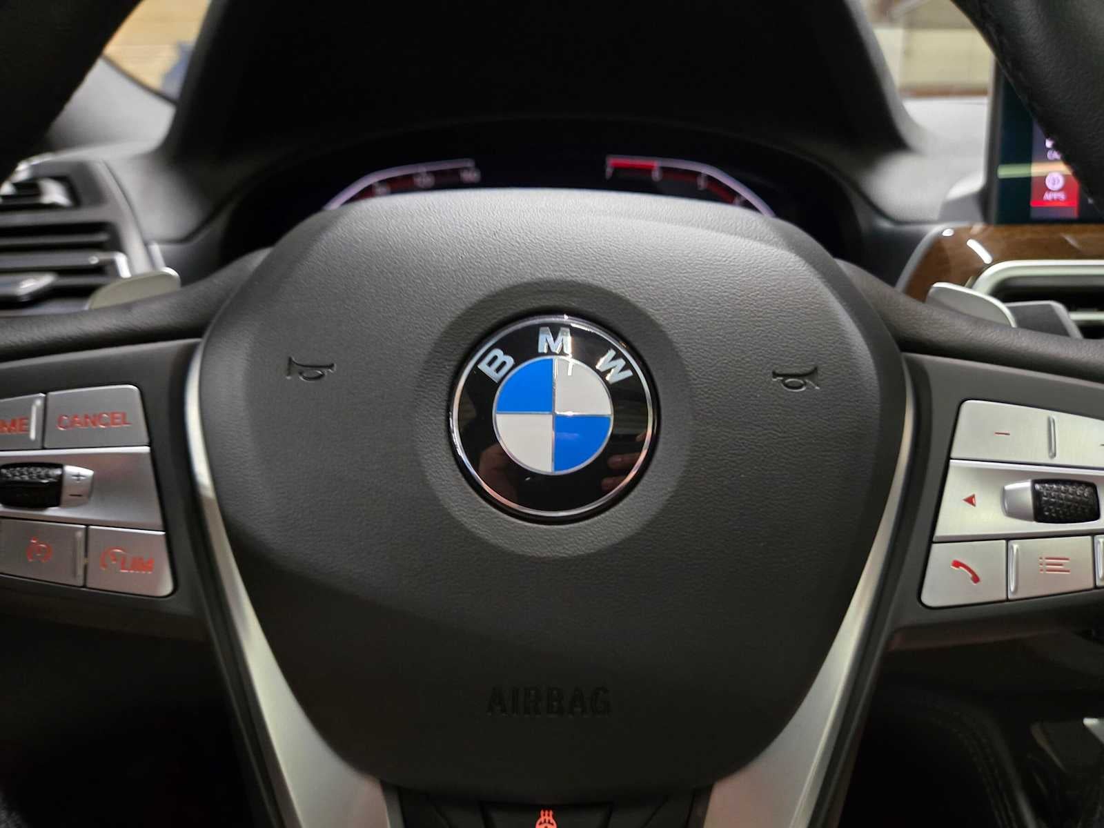 2023 BMW X4 xDrive30i