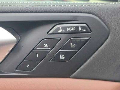 2026 BMW X7 M60i M60i