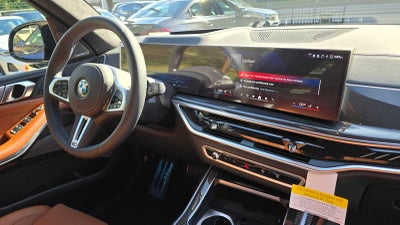 2026 BMW X7 M60i M60i