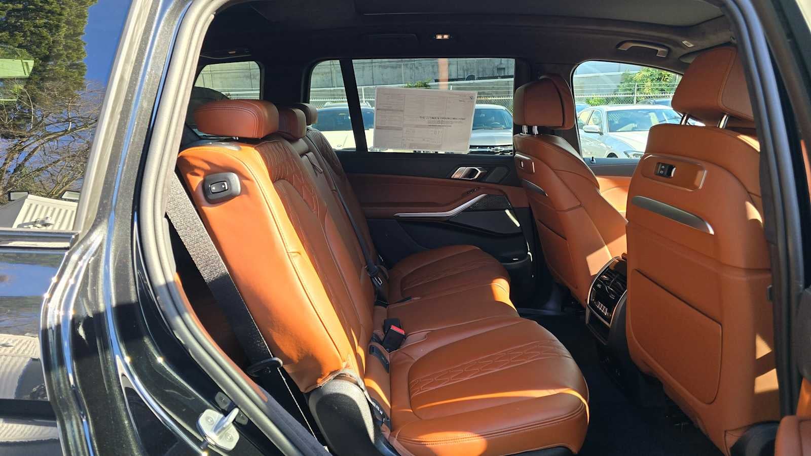 2026 BMW X7 M60i M60i