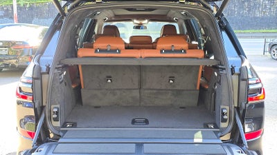 2026 BMW X7 M60i M60i