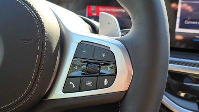 2026 BMW X7 M60i M60i