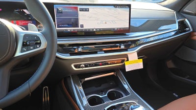 2026 BMW X7 M60i M60i