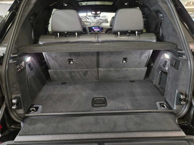 2027 BMW X7 M60i M60i
