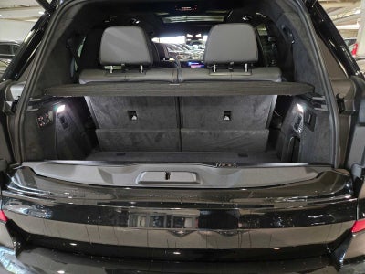 2027 BMW X7 M60i M60i
