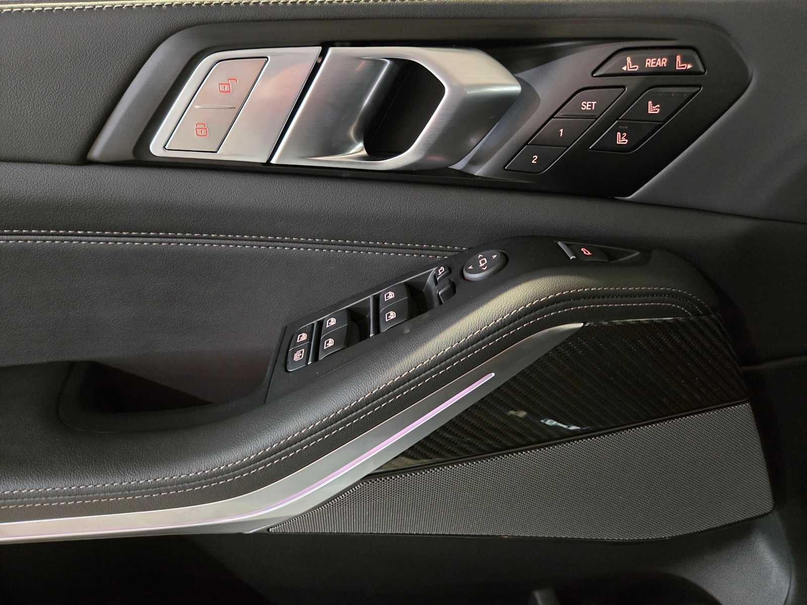 2027 BMW X7 M60i M60i