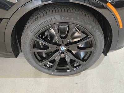 2027 BMW X7 M60i M60i