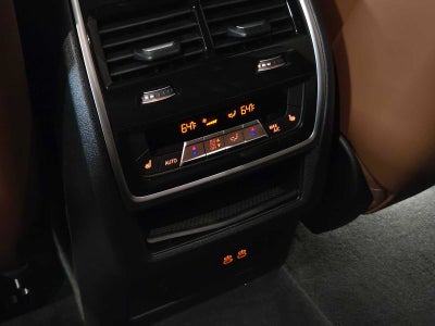 2027 BMW X7 M60i