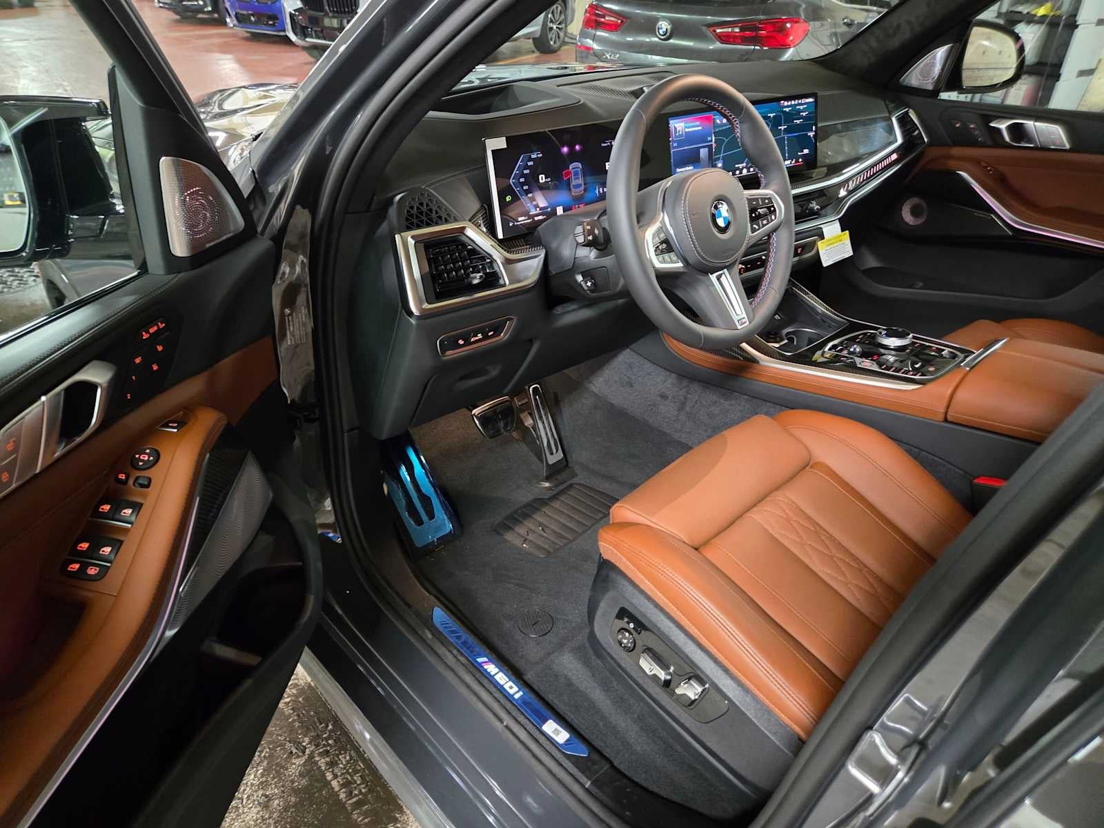 2027 BMW X7 M60i