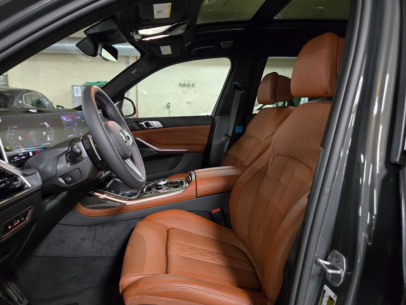2027 BMW X7 M60i