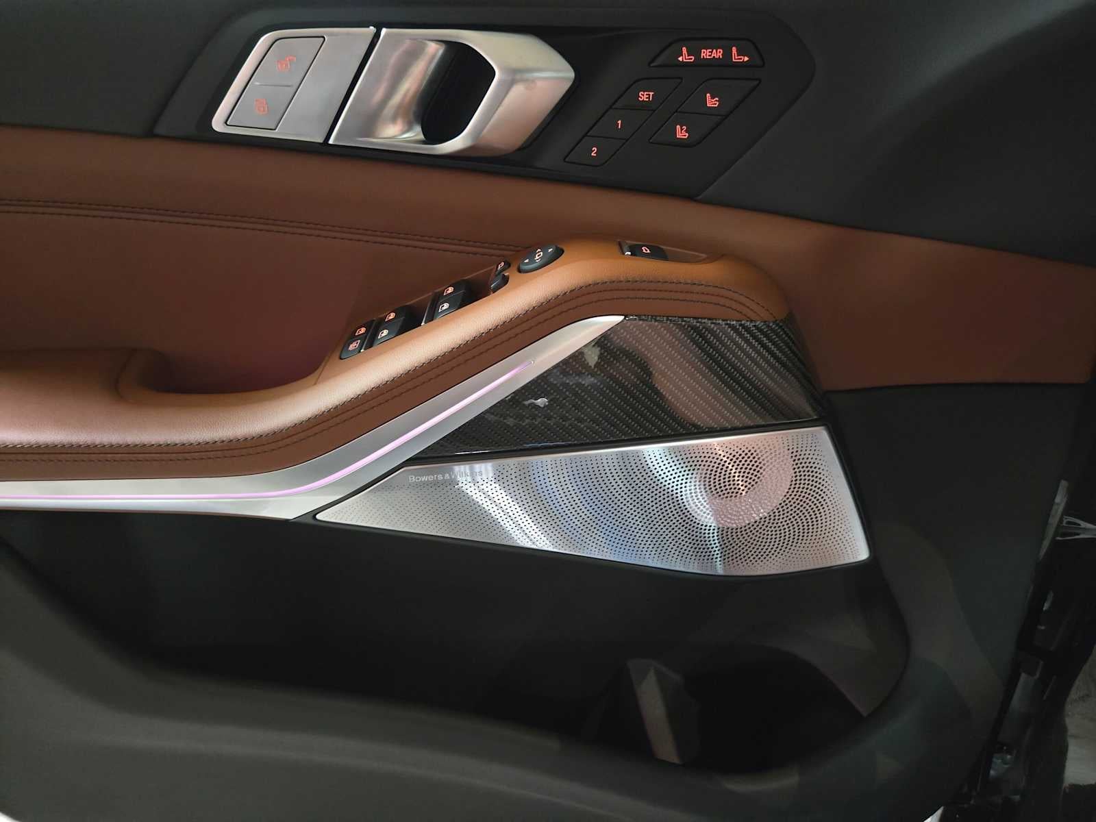 2027 BMW X7 M60i