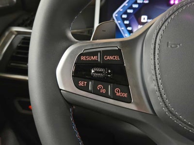2027 BMW X7 M60i