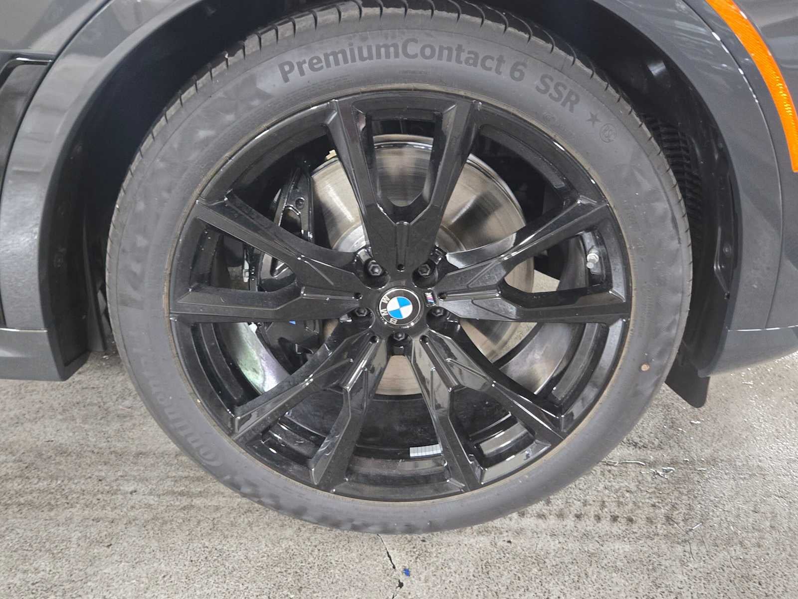 2027 BMW X7 M60i