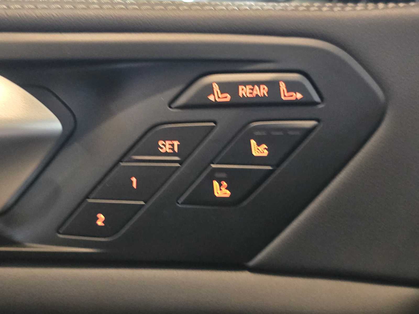 2026 BMW X7 M60i M60i