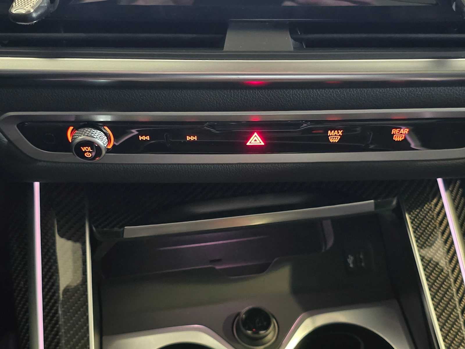 2026 BMW X7 M60i M60i