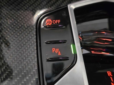 2026 BMW X7 M60i M60i