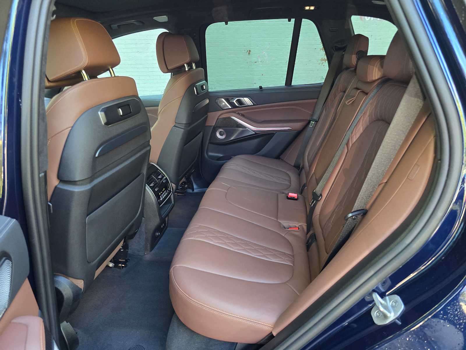 2025 BMW X5 M60i M60i