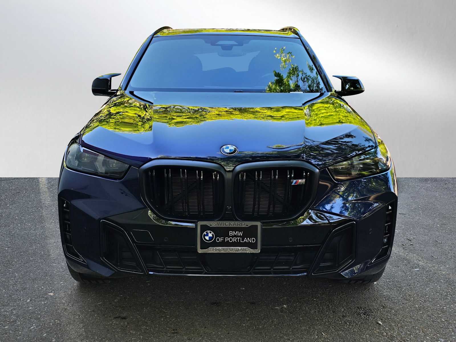 2025 BMW X5 M60i M60i