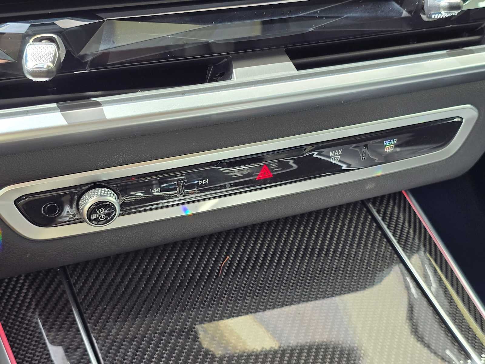2024 BMW X5 M60i M60i
