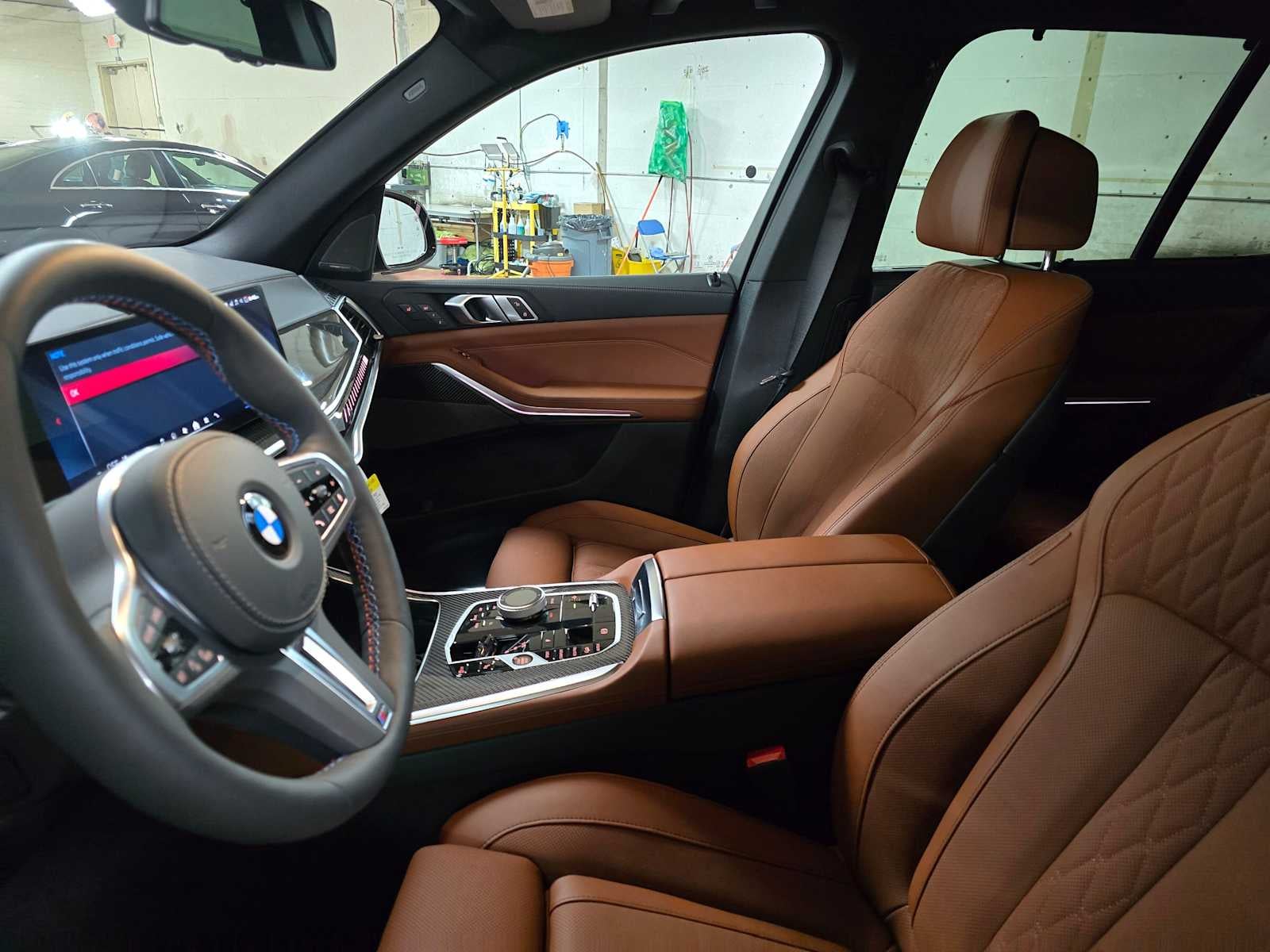 2026 BMW X5 M60i M60i