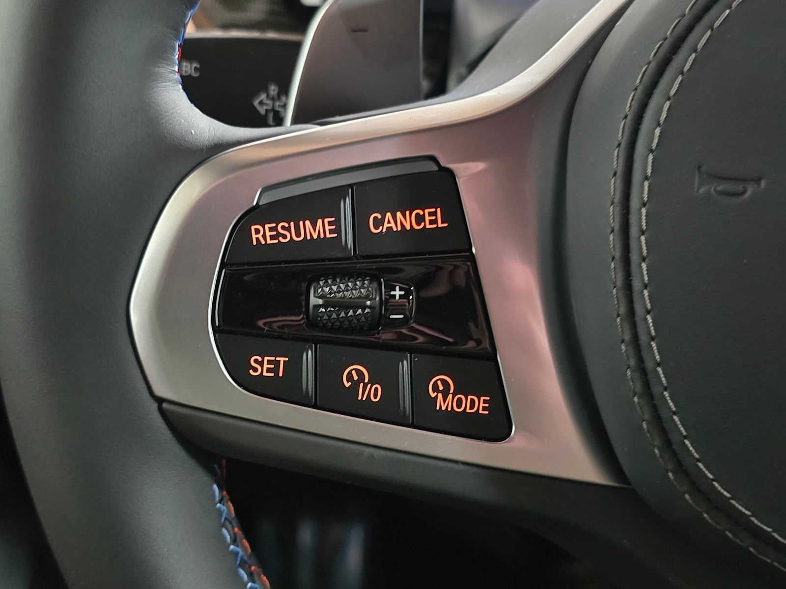 2026 BMW X5 M60i M60i