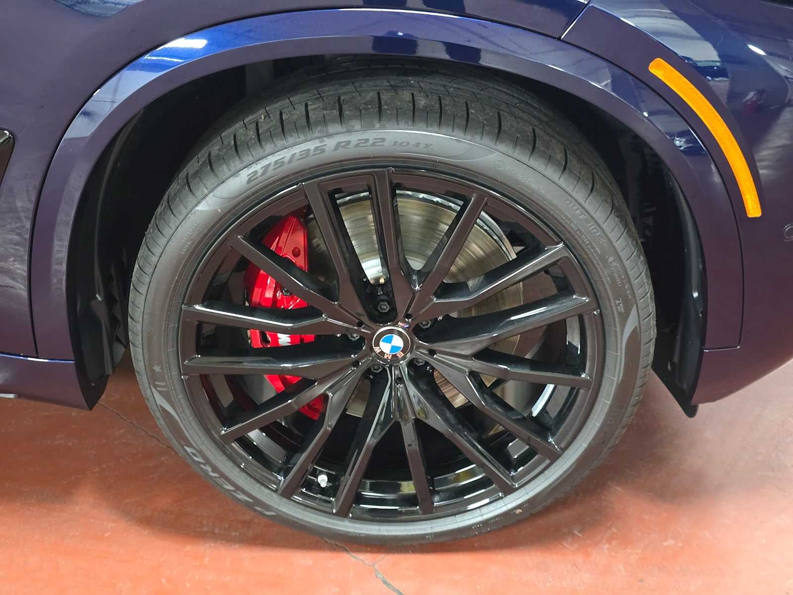 2026 BMW X5 M60i M60i