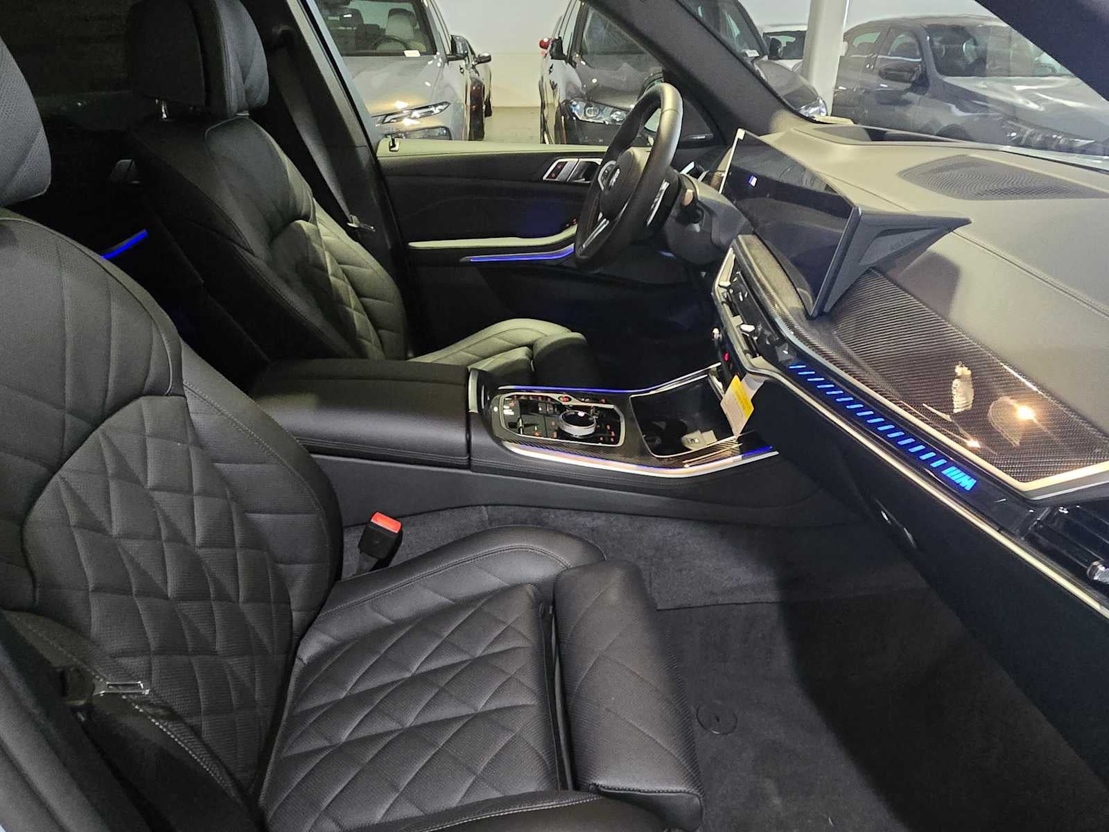 2026 BMW X5 M60i M60i