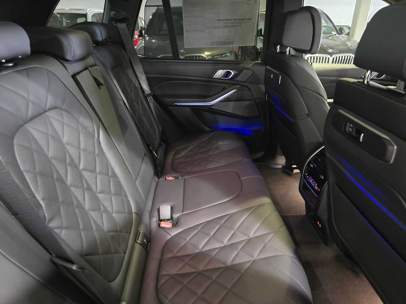 2026 BMW X5 M60i M60i