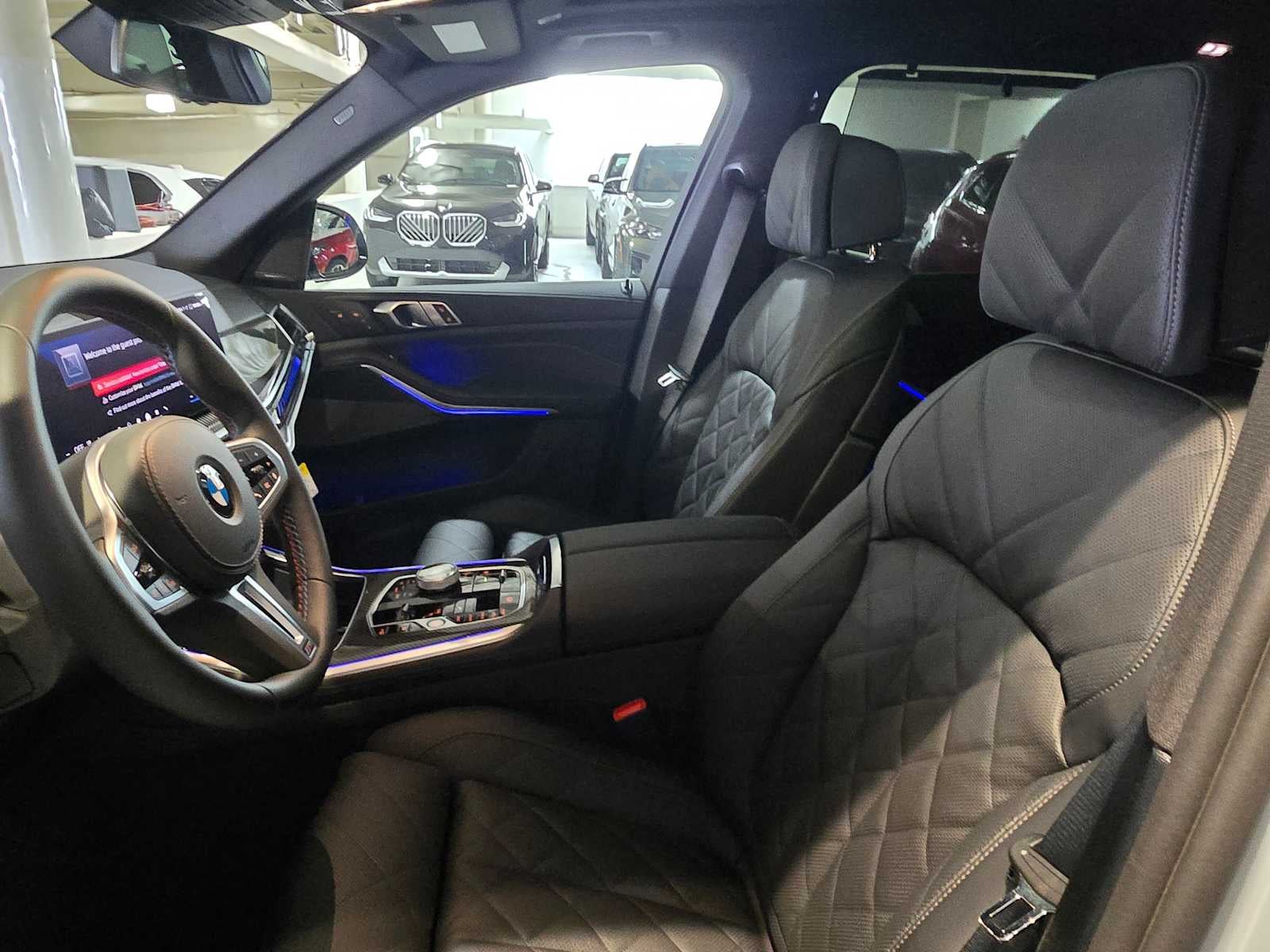 2026 BMW X5 M60i M60i