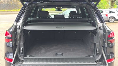 2025 BMW X5 M60i M60i
