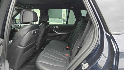 2025 BMW X5 M60i M60i
