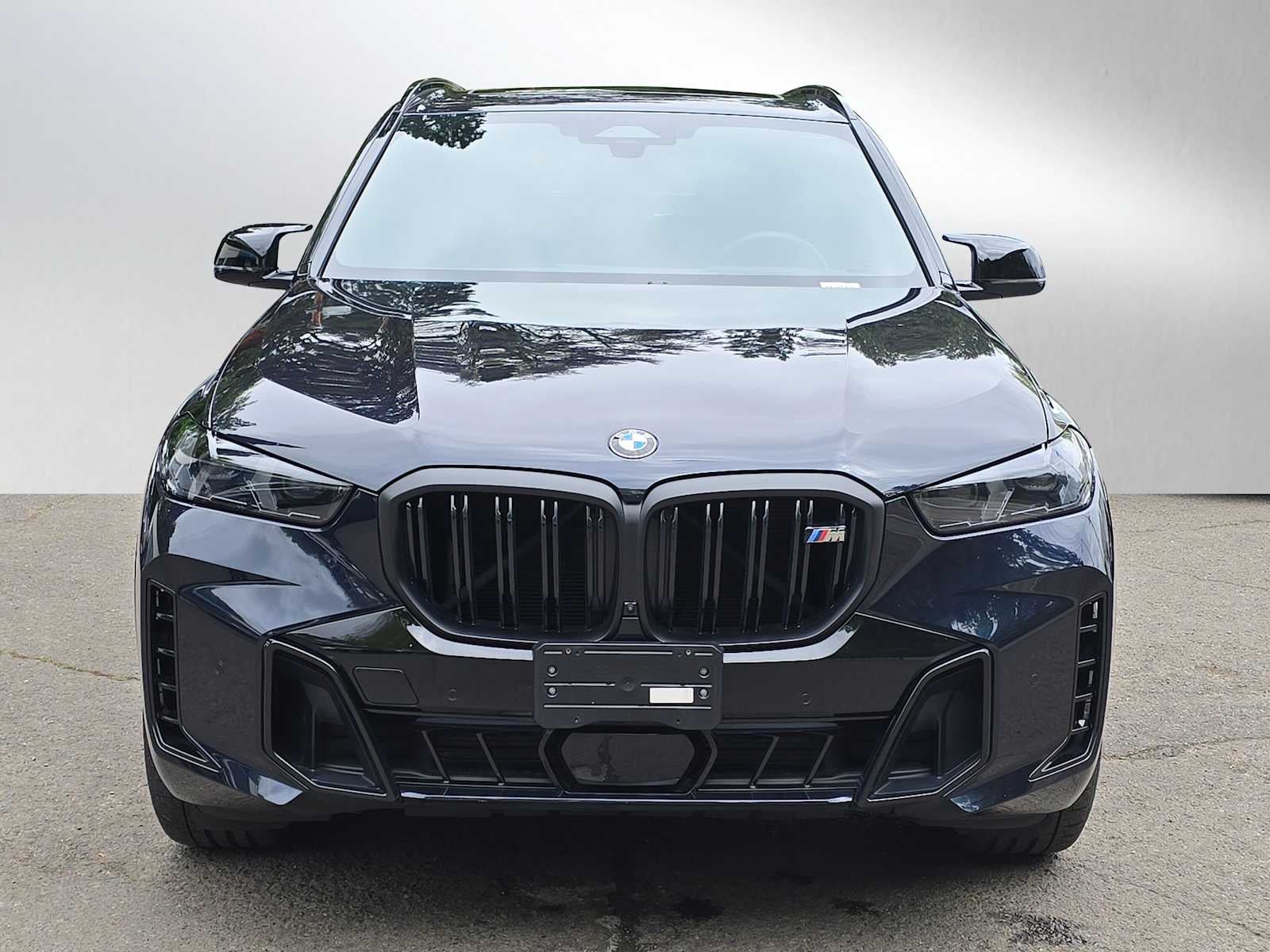 2025 BMW X5 M60i M60i