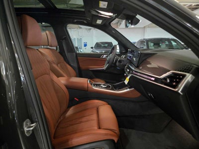 2026 BMW X5 M60i