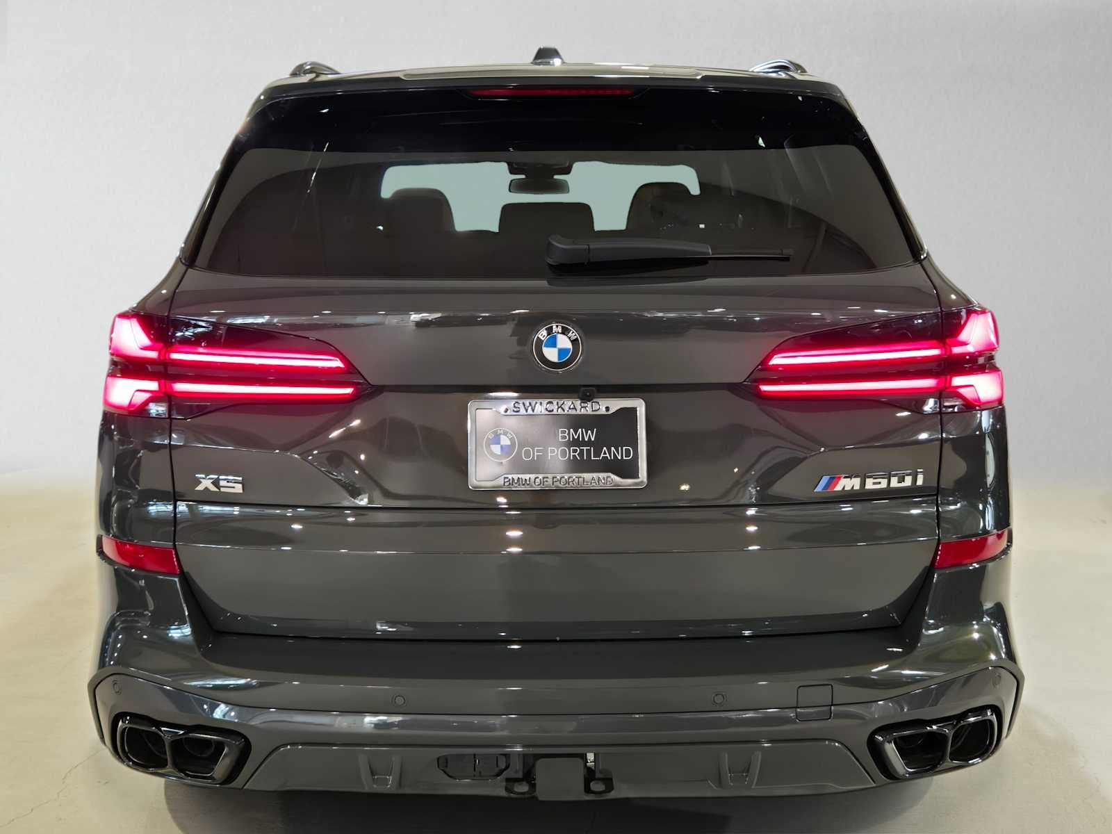 2026 BMW X5 M60i