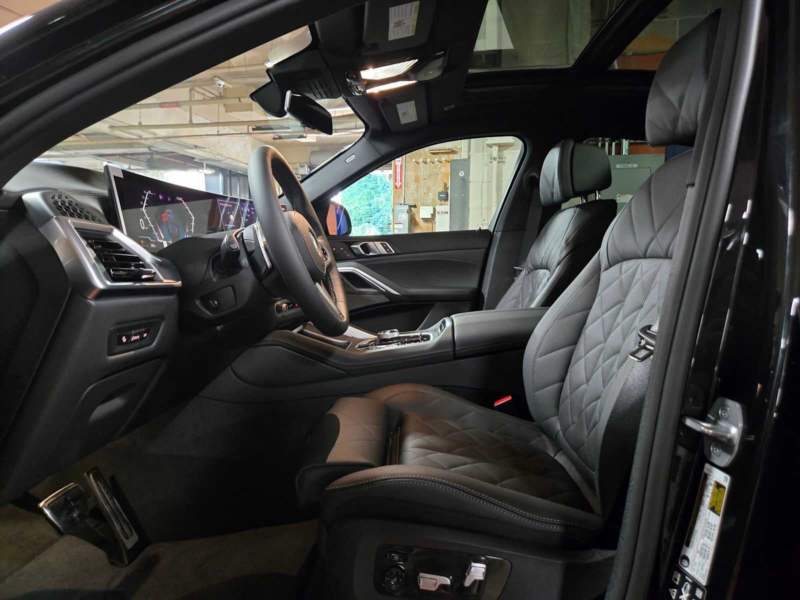 2027 BMW X6 xDrive40i