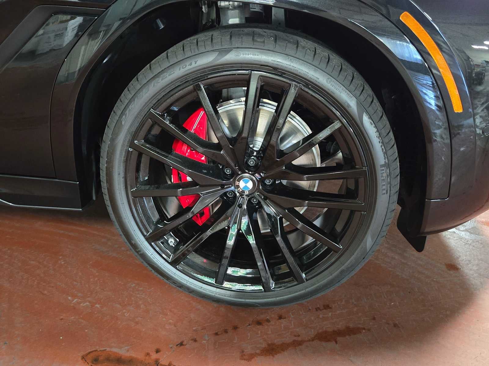 2027 BMW X6 xDrive40i