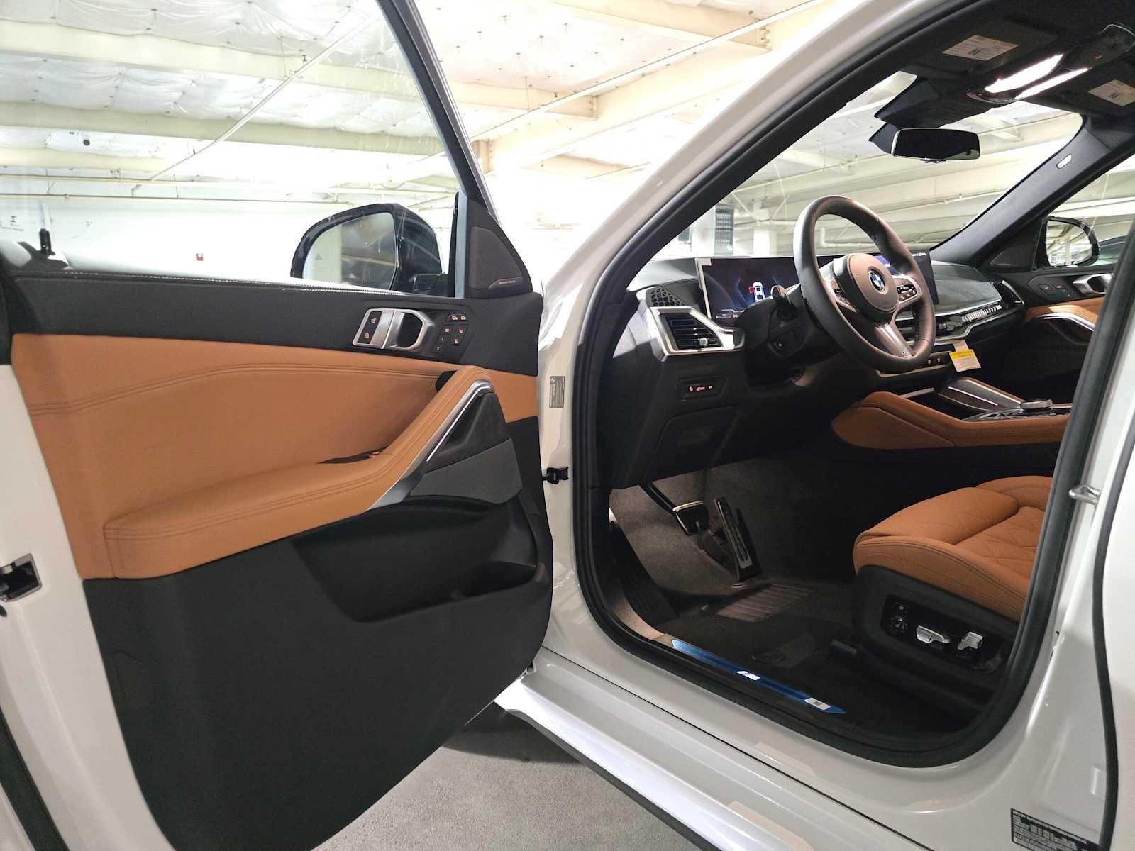 2027 BMW X6 xDrive40i