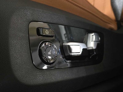2027 BMW X6 xDrive40i