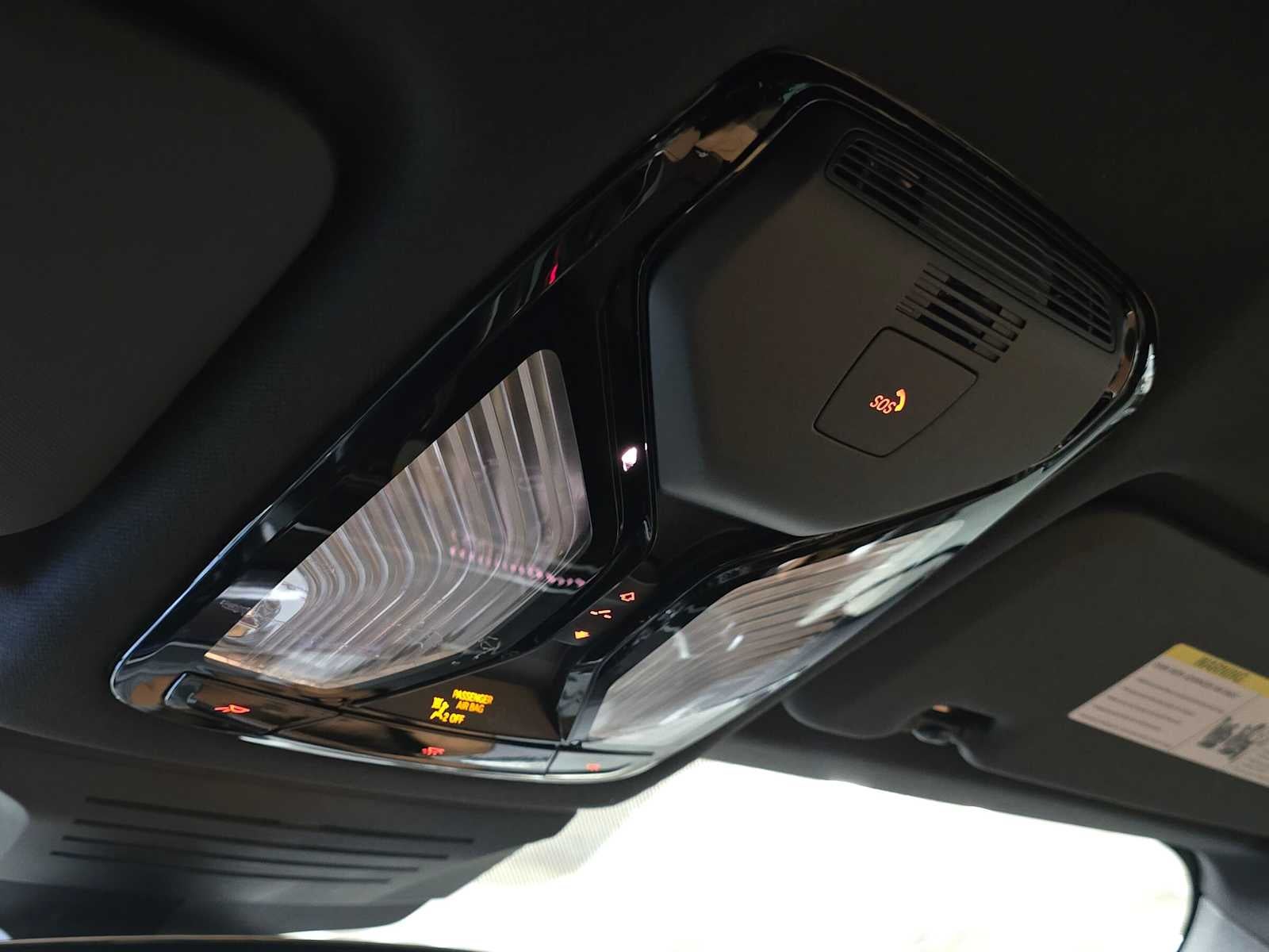 2027 BMW X6 xDrive40i