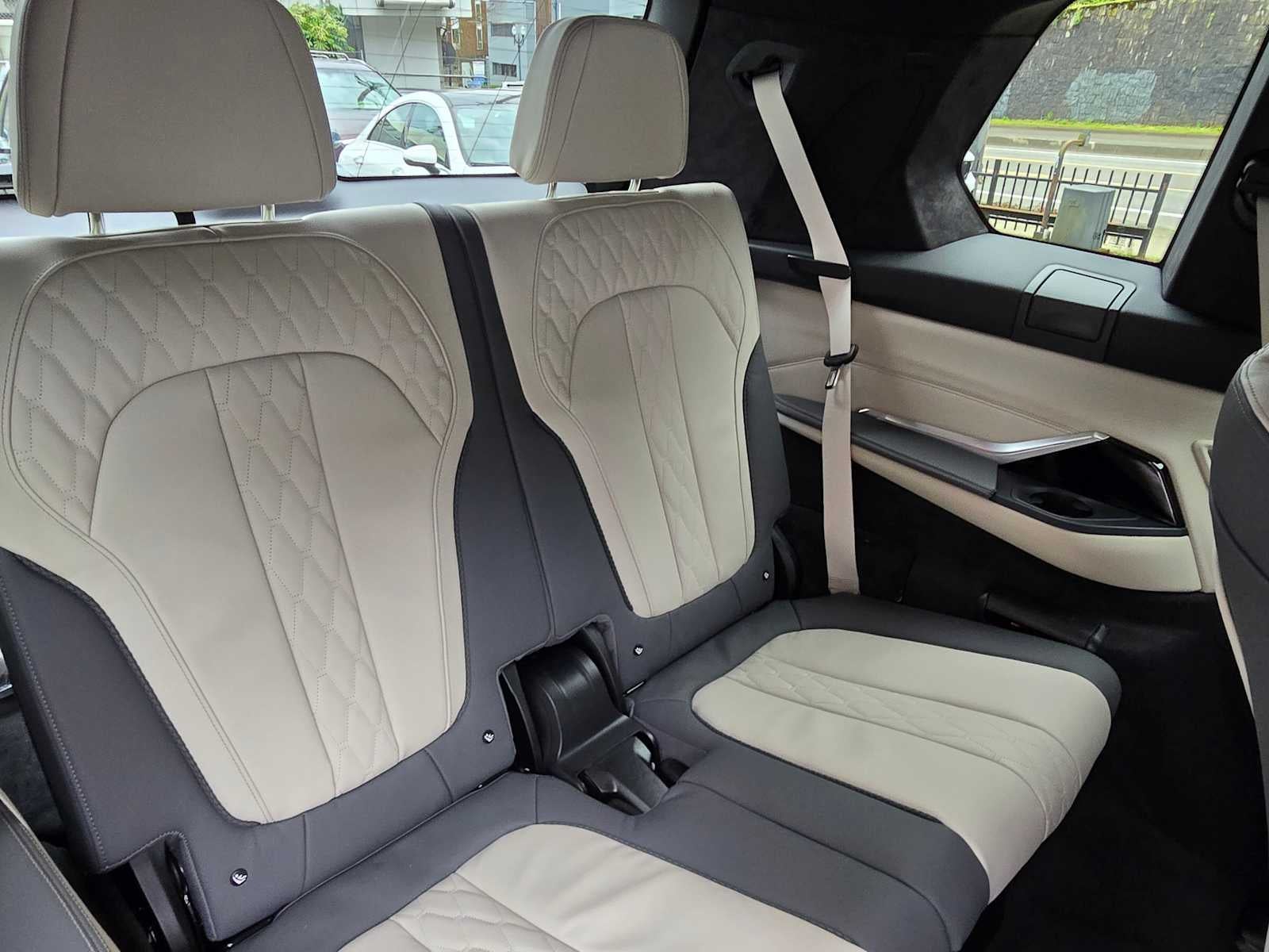 2026 BMW ALPINA XB7 ALPINA XB7