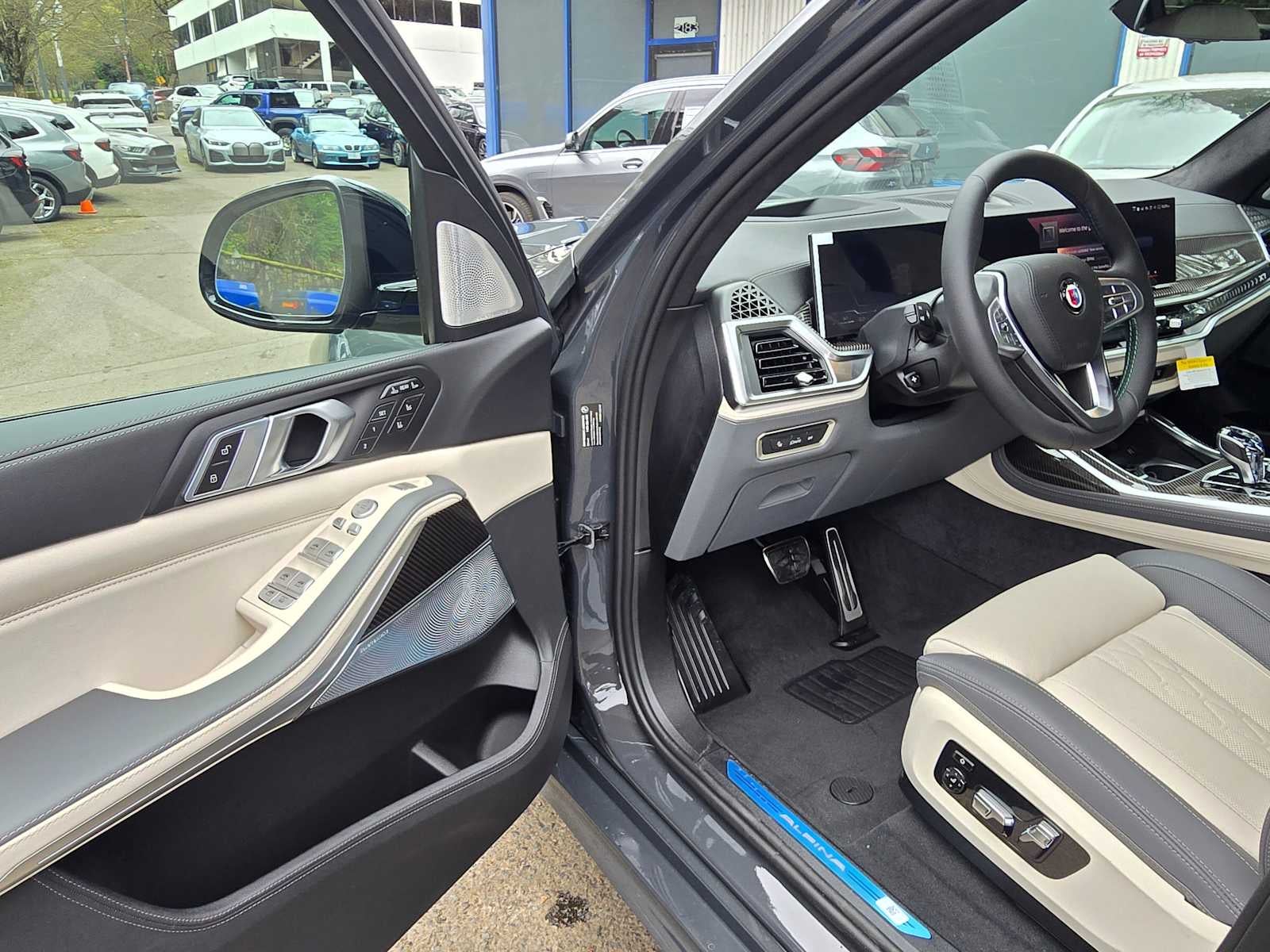 2026 BMW ALPINA XB7 ALPINA XB7