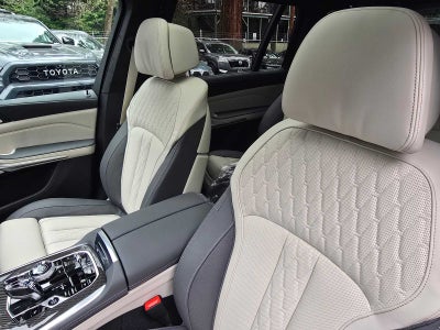 2026 BMW ALPINA XB7 ALPINA XB7