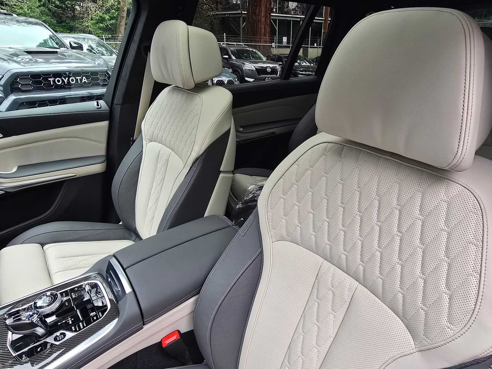 2026 BMW ALPINA XB7 ALPINA XB7