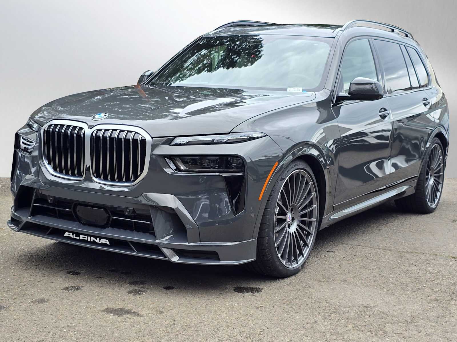 2026 BMW ALPINA XB7 ALPINA XB7